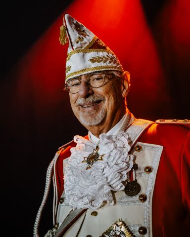 Dr. Jürgen Höser